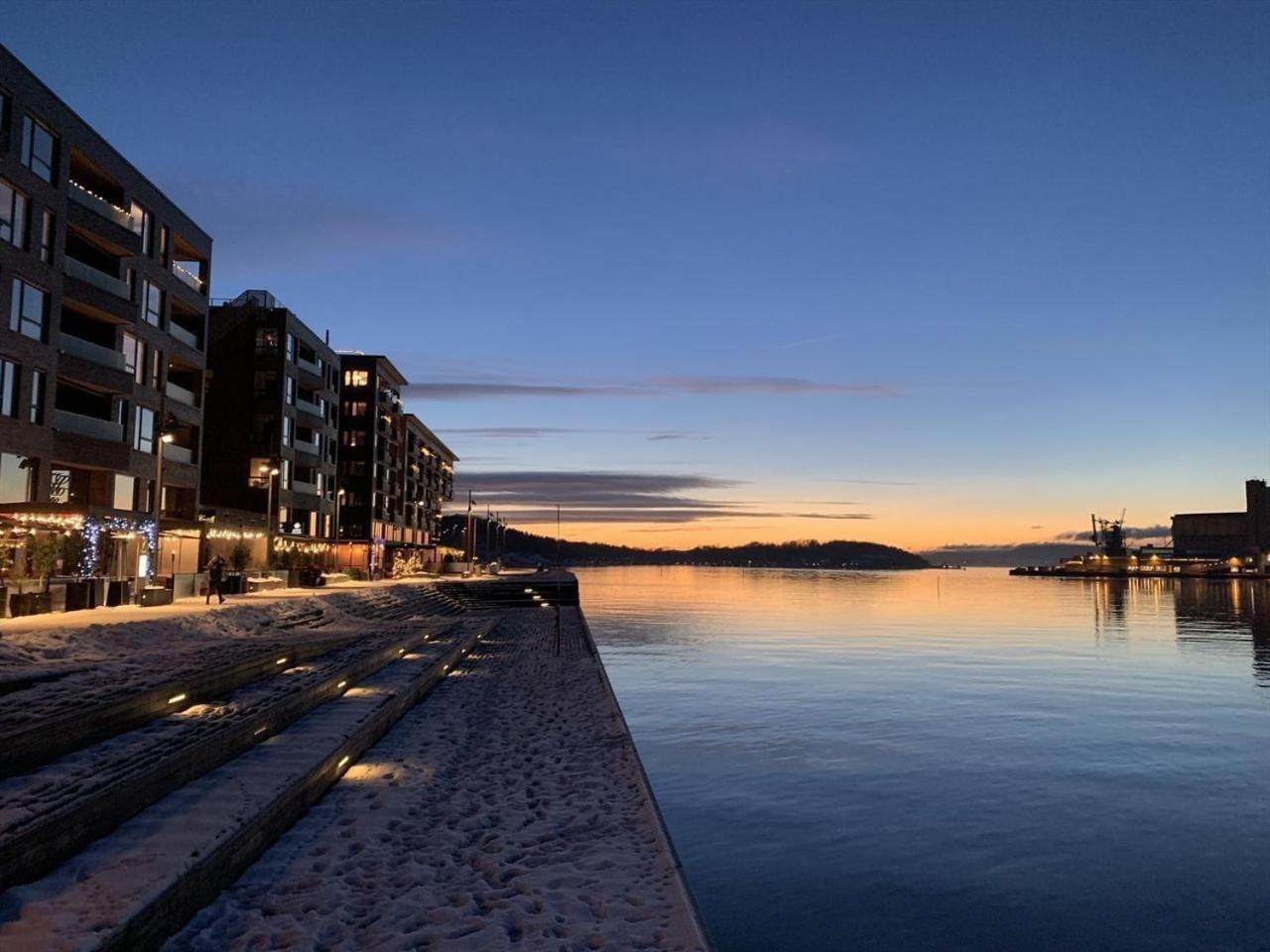 Luxury 2-Bedroom Apartment With Seaview In Oslo City Center Экстерьер фото