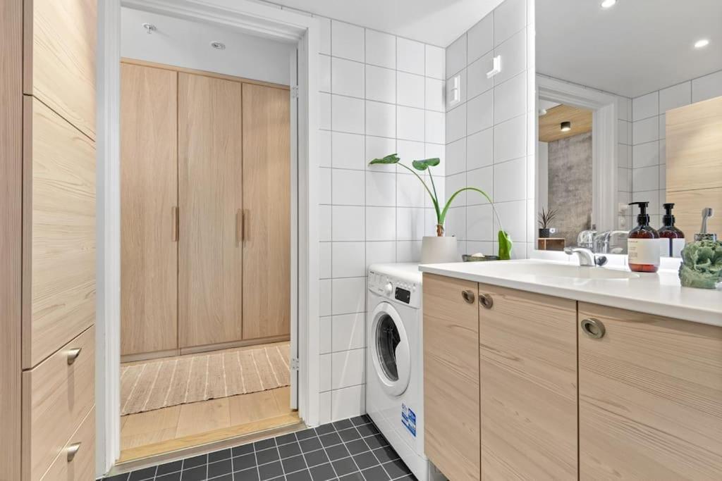 Luxury 2-Bedroom Apartment With Seaview In Oslo City Center Экстерьер фото