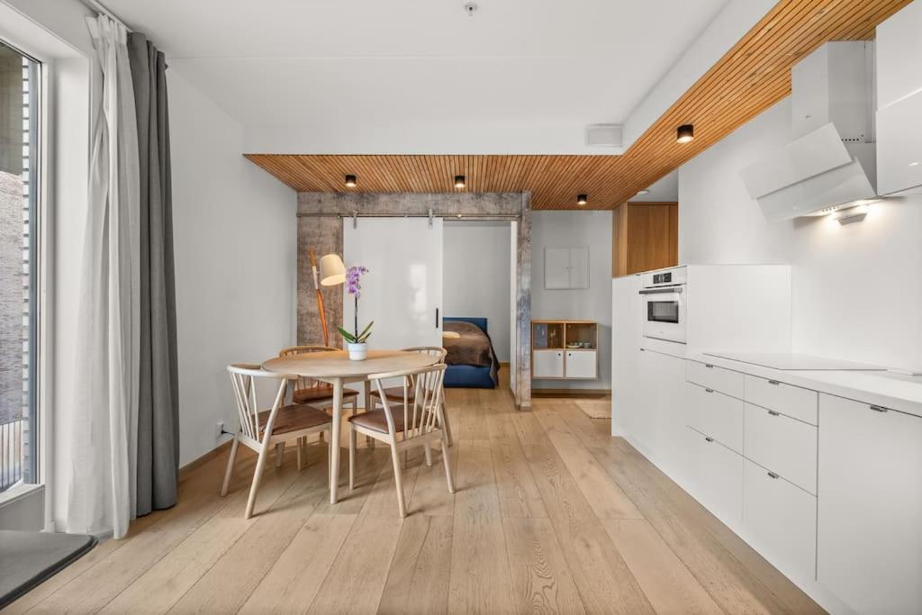 Luxury 2-Bedroom Apartment With Seaview In Oslo City Center Экстерьер фото